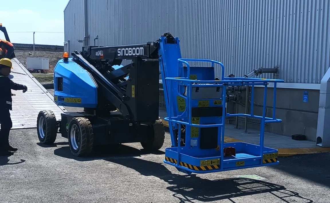 Renta de plataformas en Toluca, Alquiler de plataformas articuladas en Toluca, Plataformas Articuladas, Renta de plataformas en Toluca, Plataformas articuladas en Toluca, Arrendamiento de plataformas articuladas en Toluca, Servicio de plataformas articuladas en renta en Toluca, Plataformas articuladas disponibles en Toluca para alquiler